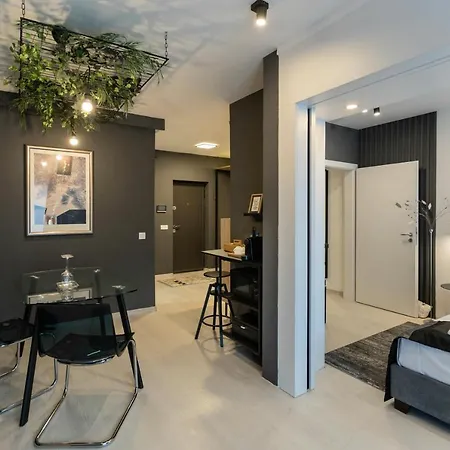 No5 Apartment