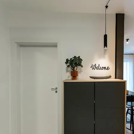 No5 Apartment *